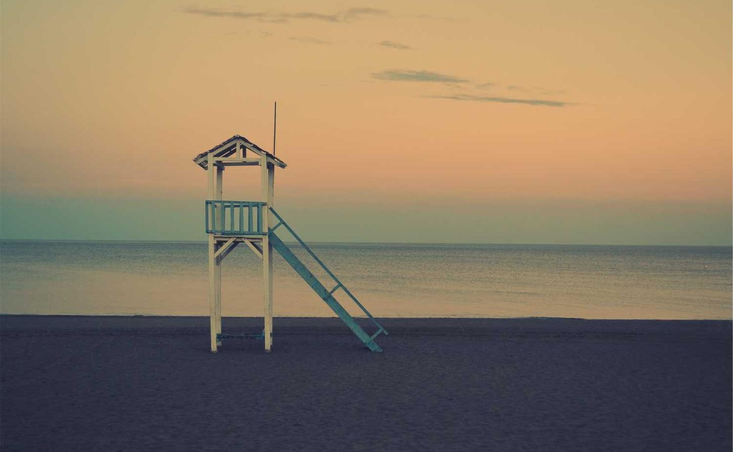 如何鼓励游戏公司和玩家合作共建和维护反技术支持辅助生态系统